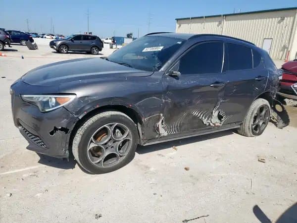 Alfa Romeo Stelvio 2022