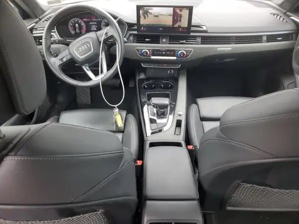 Audi A4 2023