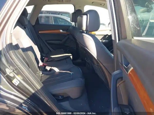 Audi Q5 2021