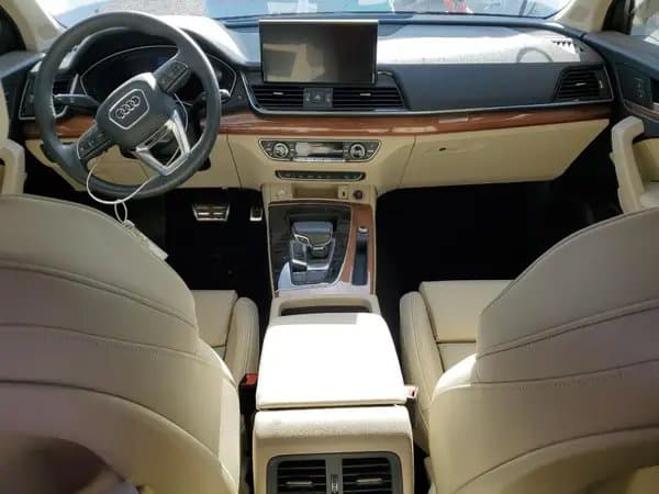Audi Q5 2021