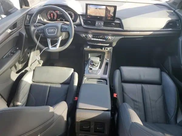 Audi Q5 2021