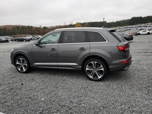 Audi Q7 2021