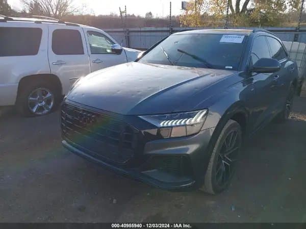 Audi Q8 2021