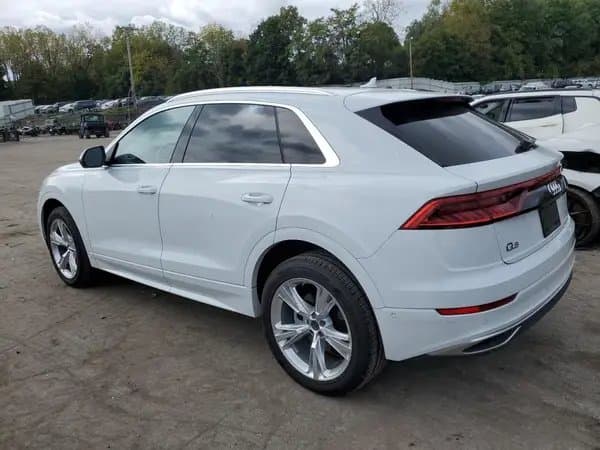 Audi Q8 2023