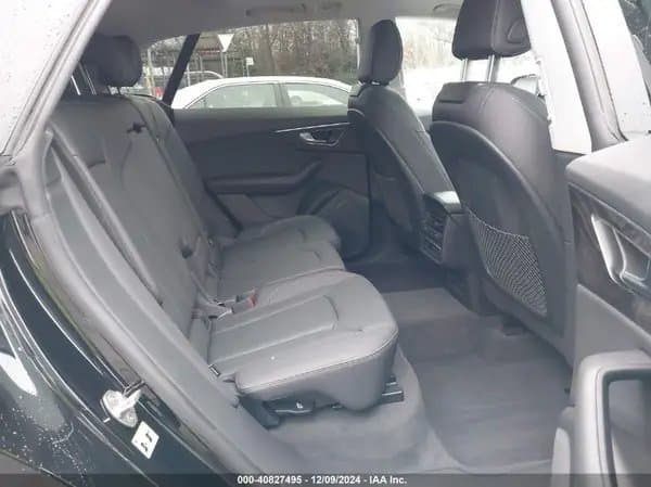 Audi Q8 2023