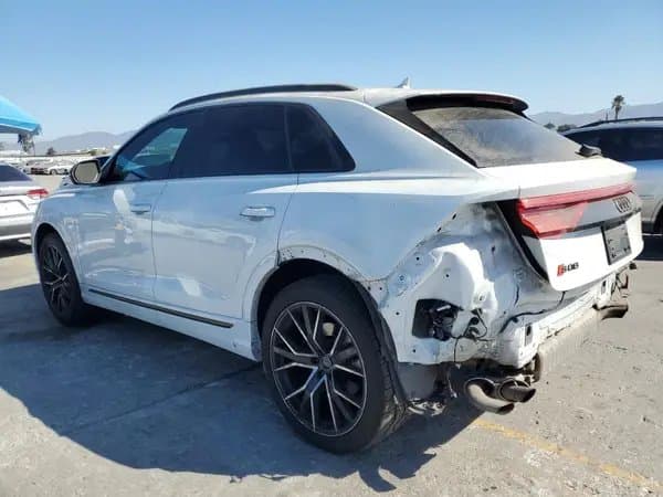 Audi Sq8 2021