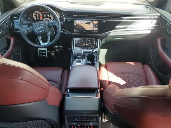 Audi Sq8 2021