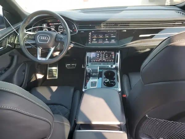 Audi Sq8 2021