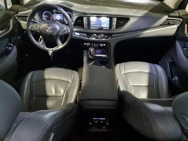 Buick Enclave 2021