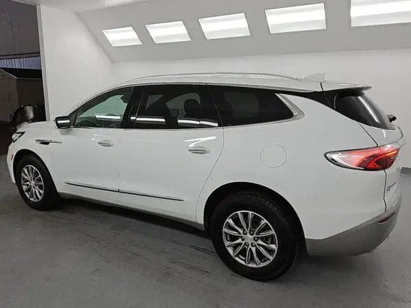 Buick Enclave 2022