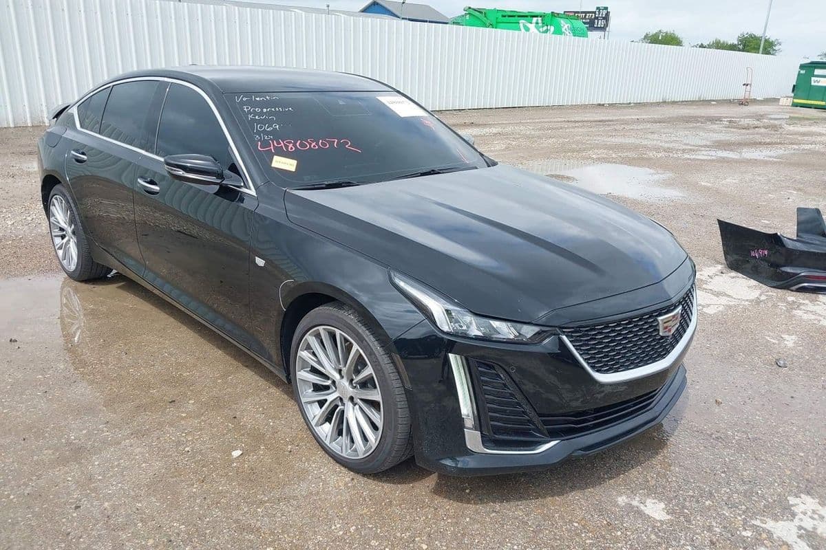 Cadillac CT5 2023