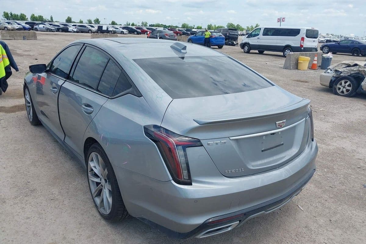 Cadillac CT5 2026