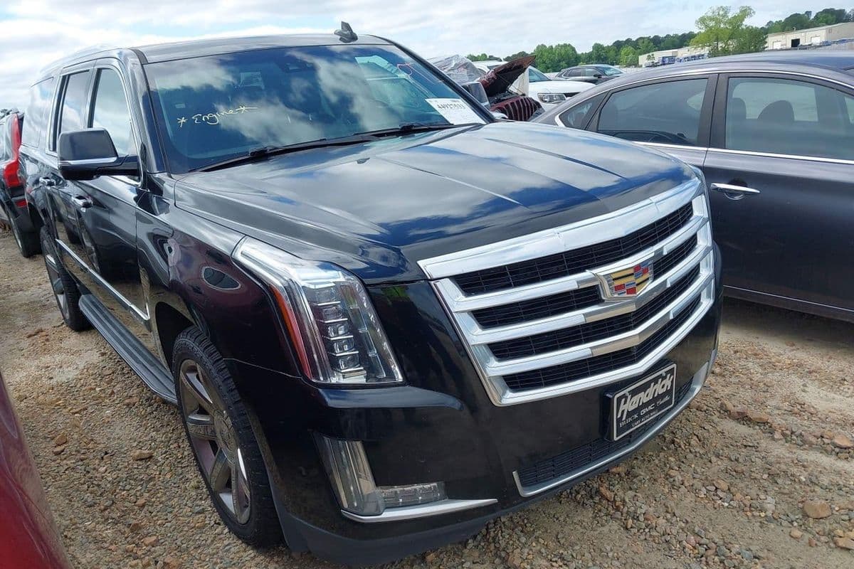 Cadillac Escalade Esv 2017