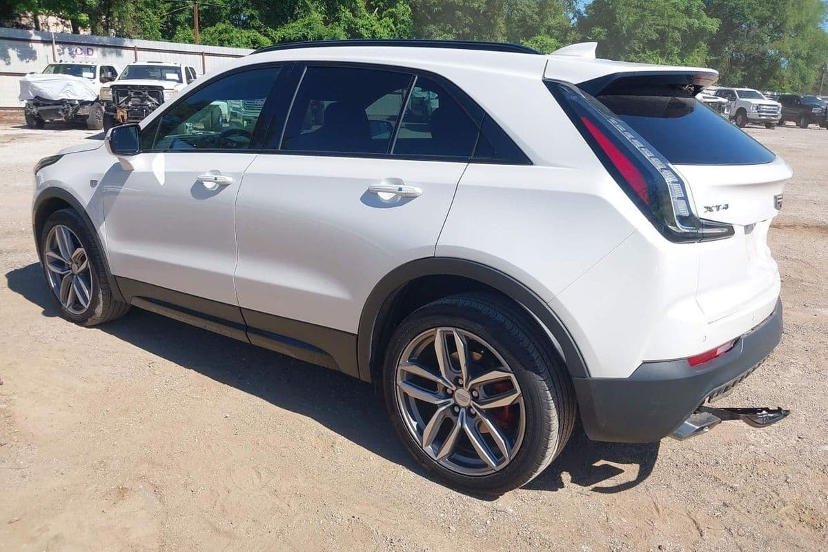 Cadillac XT4 2021
