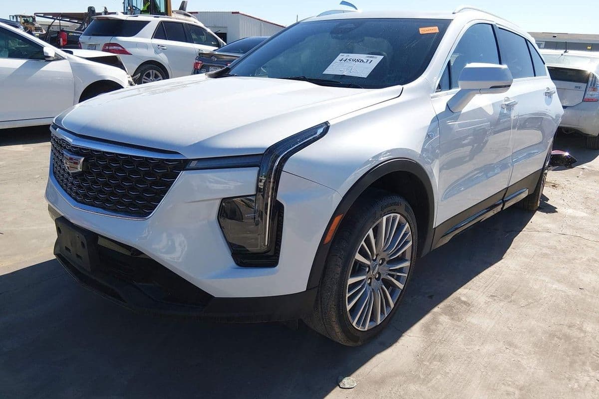 Cadillac XT4 2024