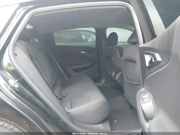 Chevrolet Malibu 2021