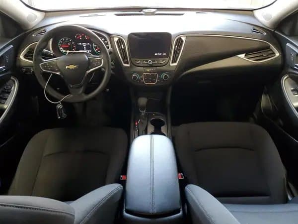 Chevrolet Malibu 2024