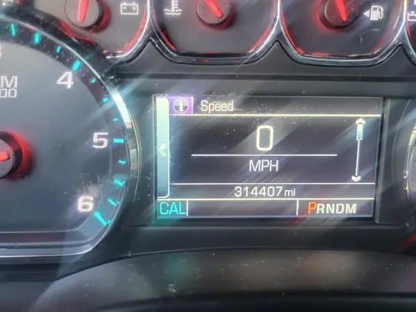 Chevrolet Suburban 2016