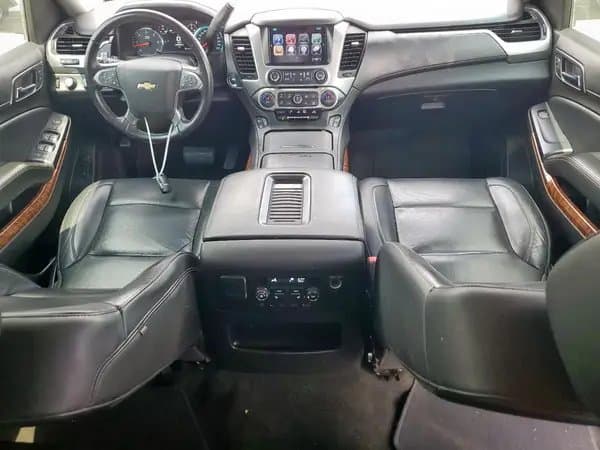 Chevrolet Suburban 2017