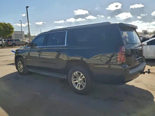 Chevrolet Suburban 2017