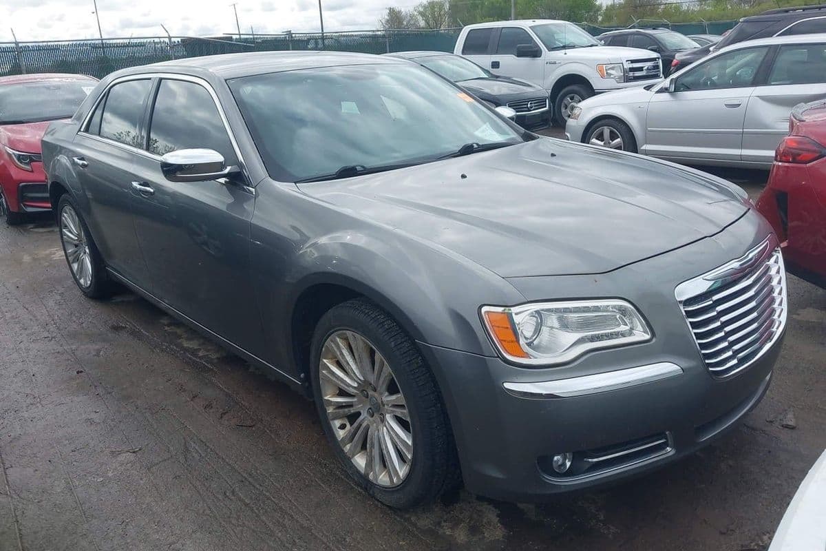 Chrysler 300 2011