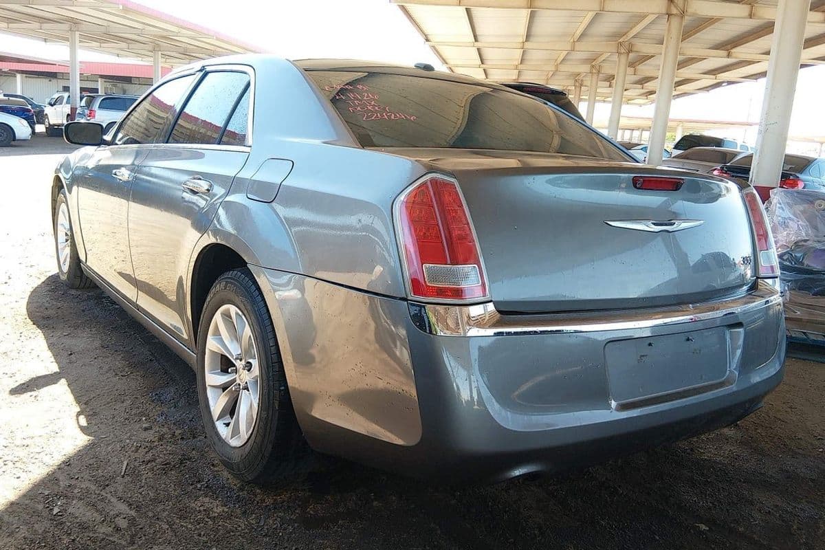 Chrysler 300 2012