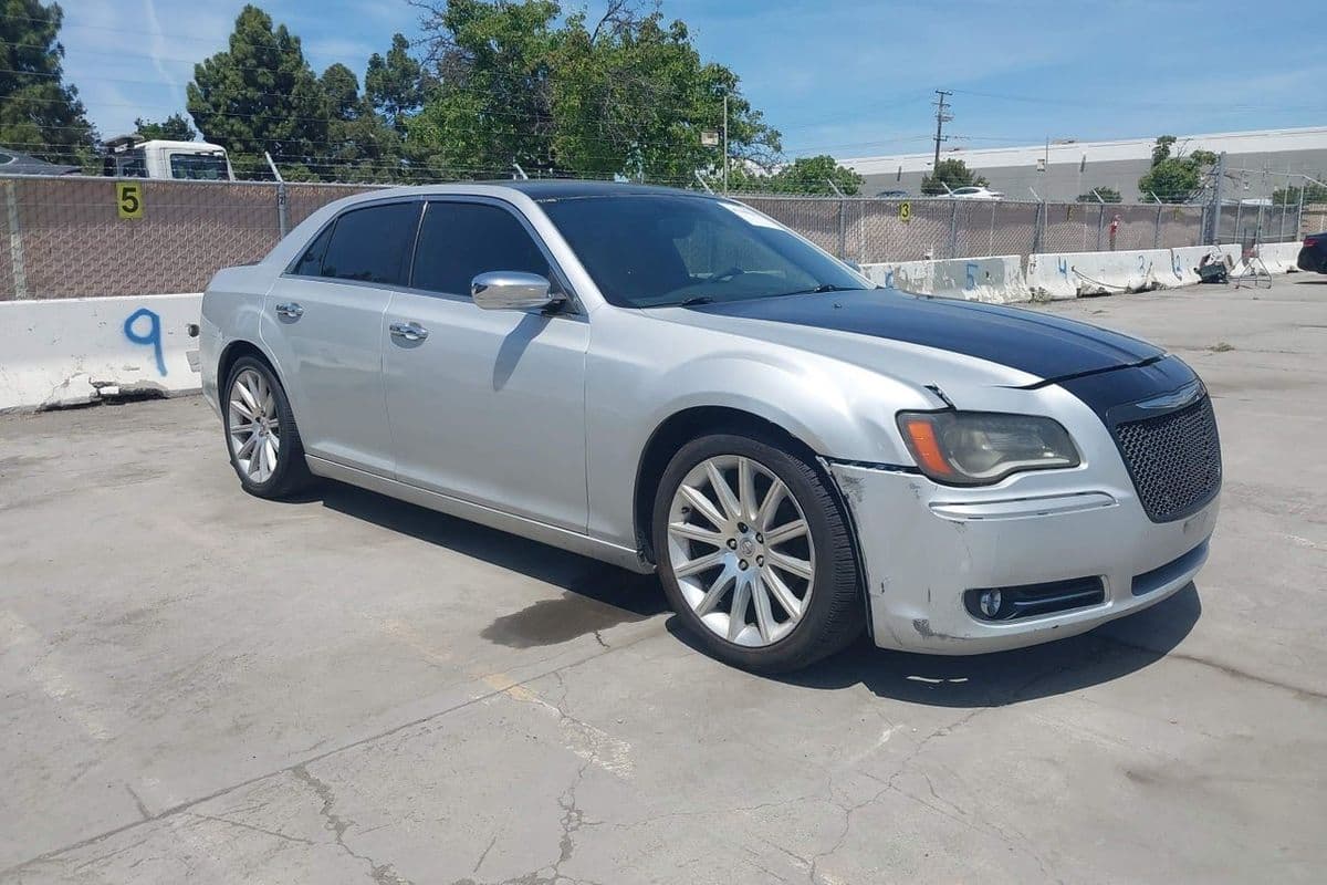 Chrysler 300 2012