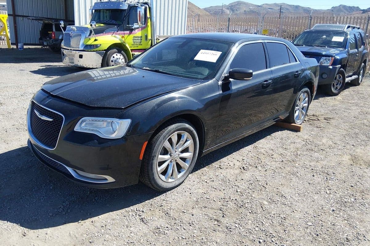 Chrysler 300 2015