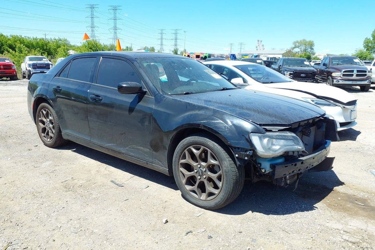 Chrysler 300 2015
