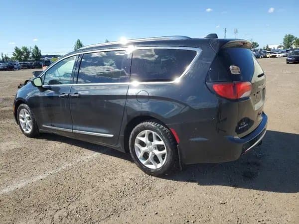 Chrysler Pacifica 2017