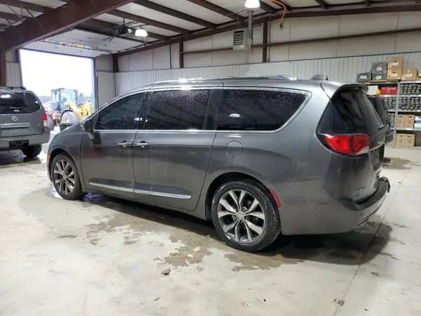 Chrysler Pacifica 2017