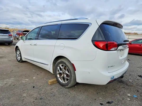 Chrysler Pacifica 2017