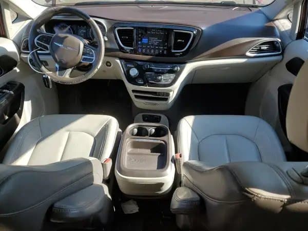 Chrysler Pacifica 2017
