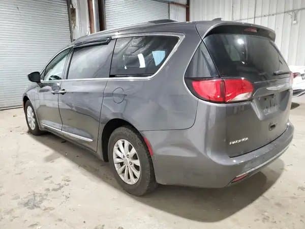 Chrysler Pacifica 2017