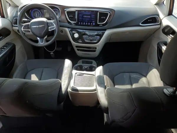 Chrysler Pacifica 2017
