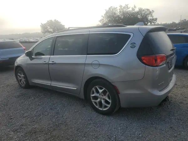 Chrysler Pacifica 2017