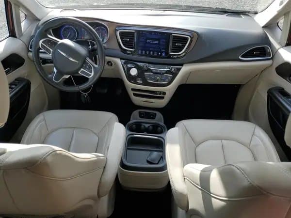Chrysler Pacifica 2017