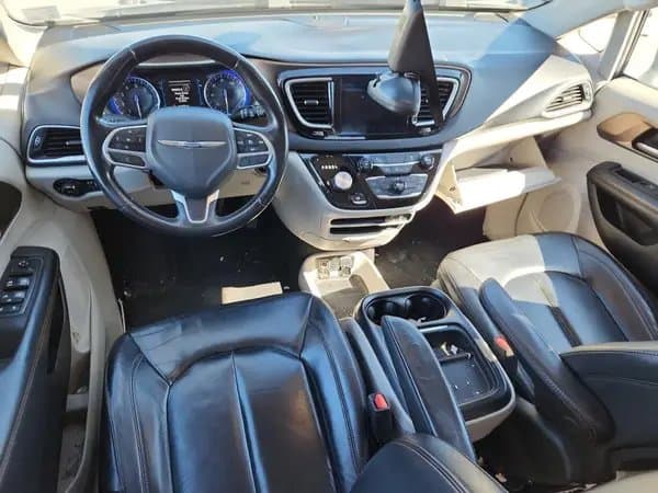 Chrysler Pacifica 2017