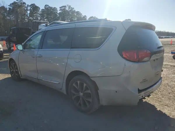 Chrysler Pacifica 2017