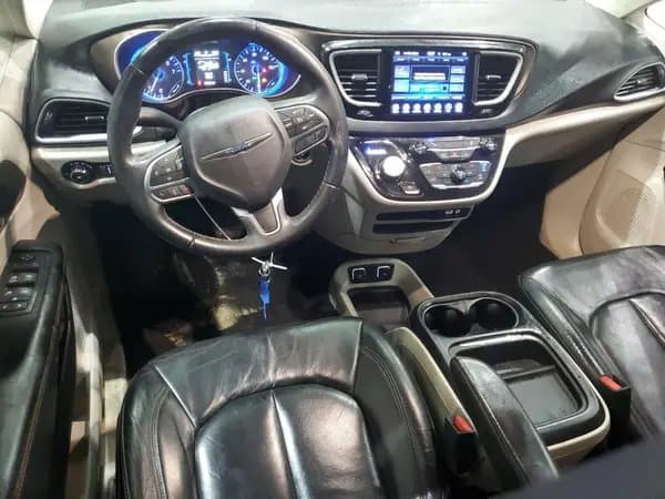 Chrysler Pacifica 2017