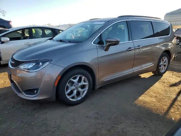Chrysler Pacifica 2017