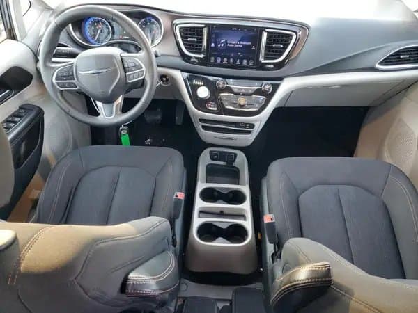 Chrysler Pacifica 2017