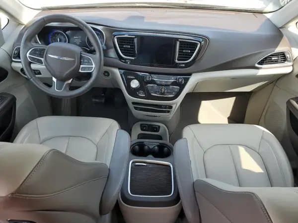 Chrysler Pacifica 2017