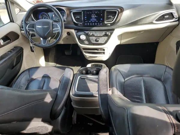 Chrysler Pacifica 2017