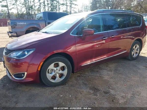 Chrysler Pacifica 2017