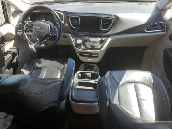 Chrysler Pacifica 2017