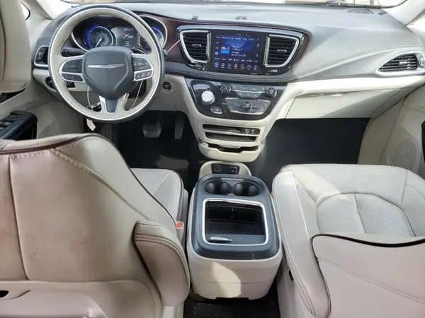 Chrysler Pacifica 2017