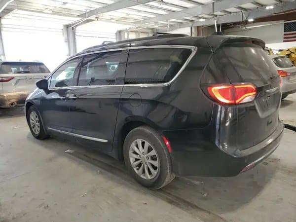 Chrysler Pacifica 2017