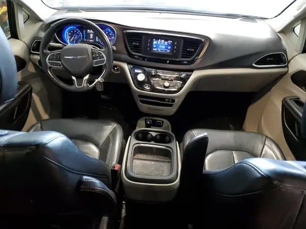 Chrysler Pacifica 2017