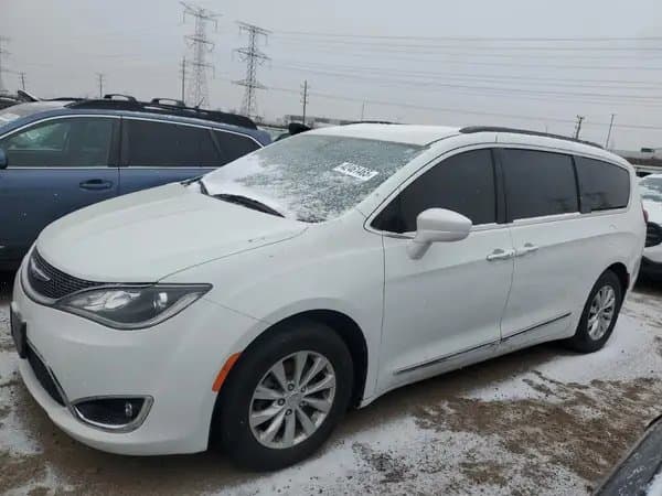 Chrysler Pacifica 2017